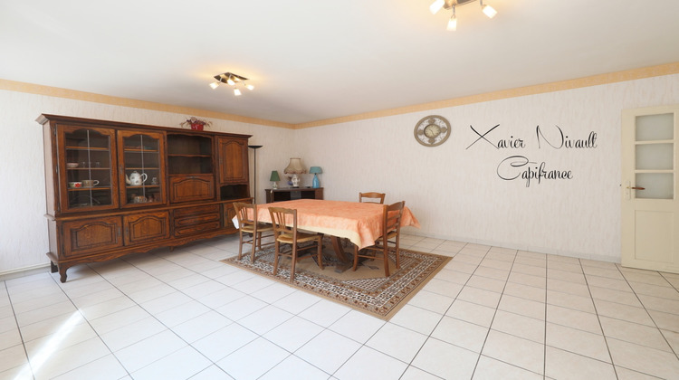 Ma-Cabane - Vente Maison SAINT JULIEN SUR REYSSOUZE, 163 m²