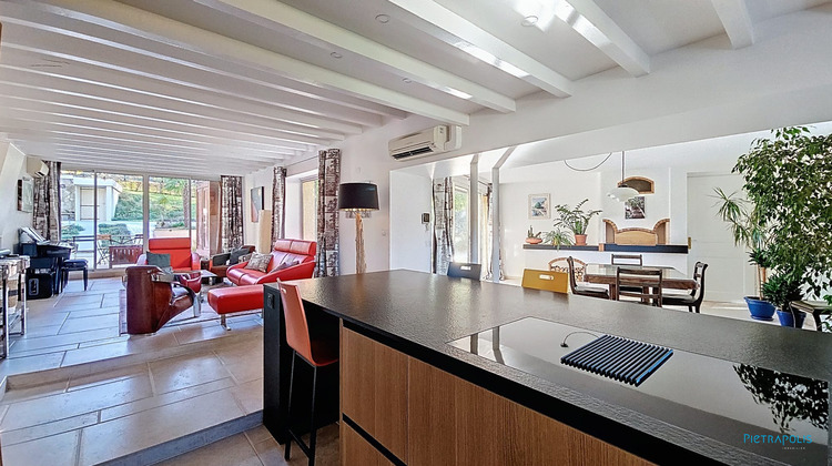 Ma-Cabane - Vente Maison Saint-Just-Chaleyssin, 198 m²