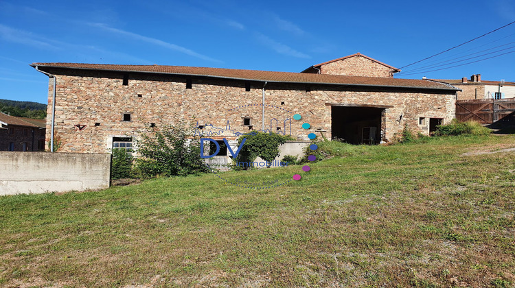 Ma-Cabane - Vente Maison Saint-Just-d'Avray, 1500 m²