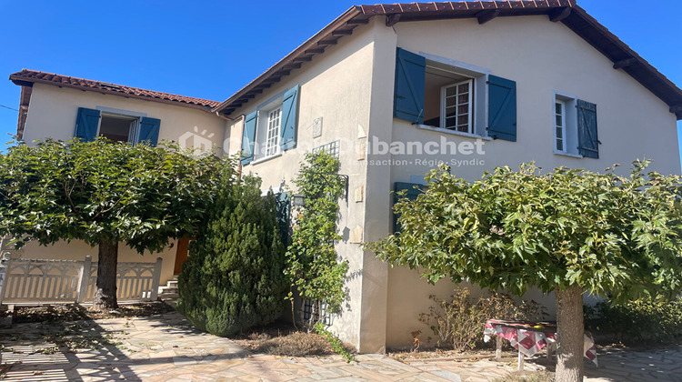Ma-Cabane - Vente Maison SAINT-JUST-LA-PENDUE, 265 m²