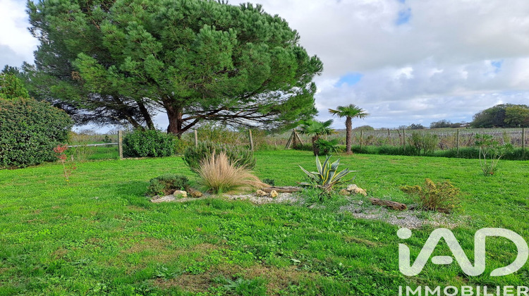 Ma-Cabane - Vente Maison Saint-Just-Luzac, 90 m²