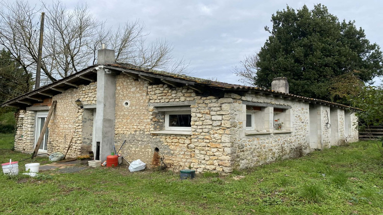 Ma-Cabane - Vente Maison Saint-Just-Luzac, 117 m²