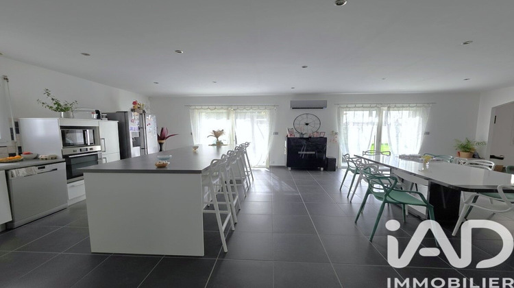 Ma-Cabane - Vente Maison Saint-Just-Luzac, 136 m²