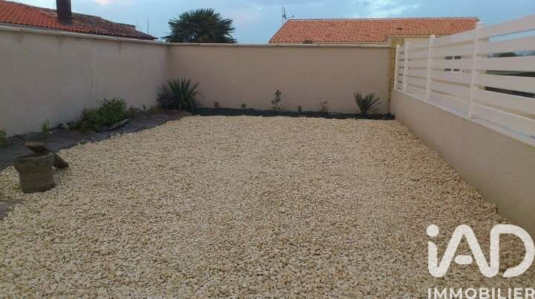 Ma-Cabane - Vente Maison Saint-Just-Luzac, 88 m²