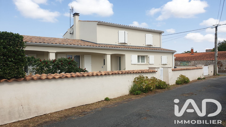 Ma-Cabane - Vente Maison Saint-Just-Luzac, 130 m²
