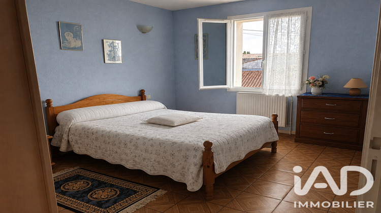 Ma-Cabane - Vente Maison Saint-Just-Luzac, 130 m²