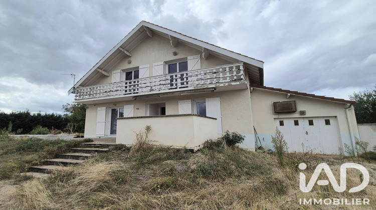 Ma-Cabane - Vente Maison Saint-Just-Saint-Rambert, 235 m²