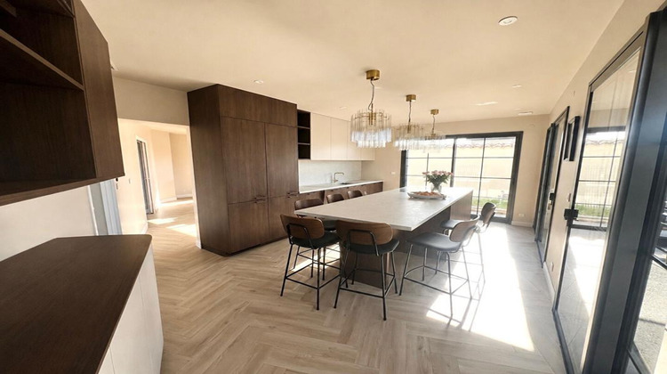 Ma-Cabane - Vente Maison SAINT JUST SAINT RAMBERT, 190 m²