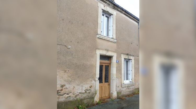 Ma-Cabane - Vente Maison SAINT-LAMBERT-DU-LATTAY, 91 m²