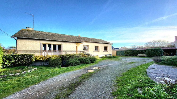 Ma-Cabane - Vente Maison SAINT-LAMBERT-DU-LATTAY, 125 m²