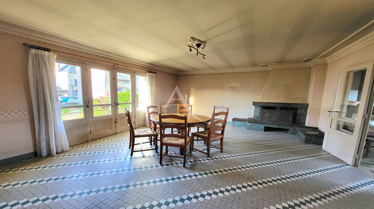 Ma-Cabane - Vente Maison SAINT-LAMBERT-DU-LATTAY, 125 m²