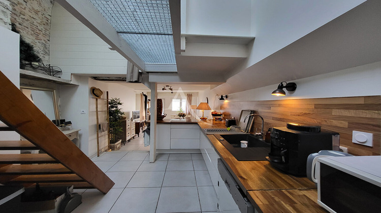 Ma-Cabane - Vente Maison SAINT-LAMBERT-DU-LATTAY, 75 m²