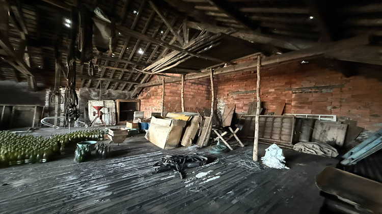 Ma-Cabane - Vente Maison SAINT-LAMBERT-DU-LATTAY, 300 m²