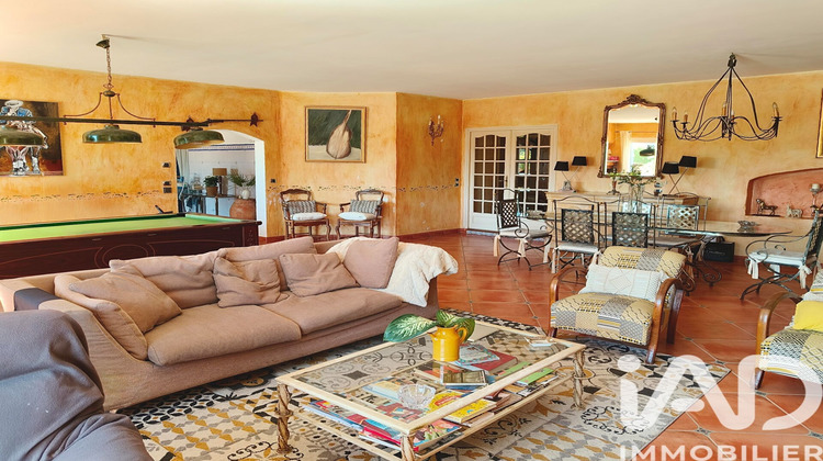 Ma-Cabane - Vente Maison Saint-Laurent-d'Aigouze, 453 m²