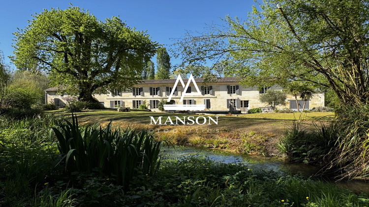 Ma-Cabane - Vente Maison Saint-Laurent-d'Arce, 550 m²