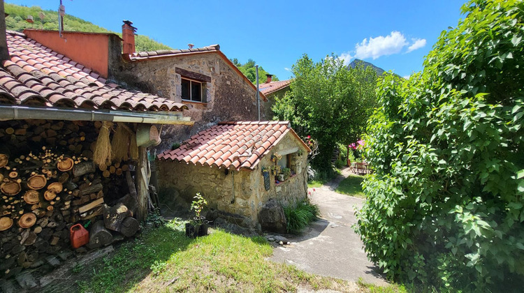 Ma-Cabane - Vente Maison Saint-Laurent-de-Cerdans, 300 m²