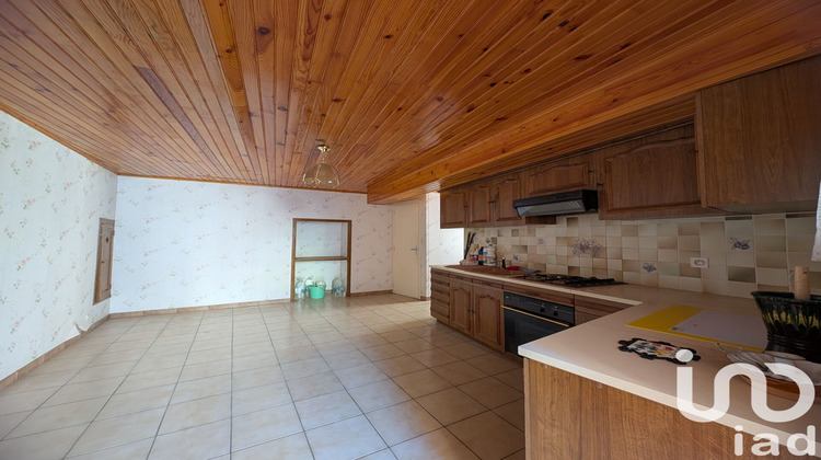Ma-Cabane - Vente Maison Saint-Laurent-de-Cerdans, 88 m²