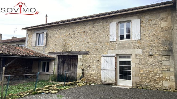 Ma-Cabane - Vente Maison Saint-Laurent-de-Céris, 157 m²