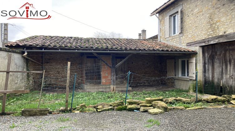 Ma-Cabane - Vente Maison Saint-Laurent-de-Céris, 157 m²