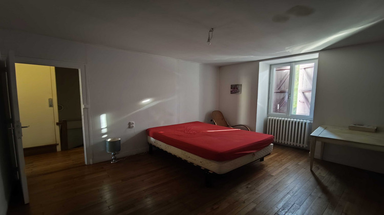 Ma-Cabane - Vente Maison Saint-Laurent-de-Céris, 132 m²