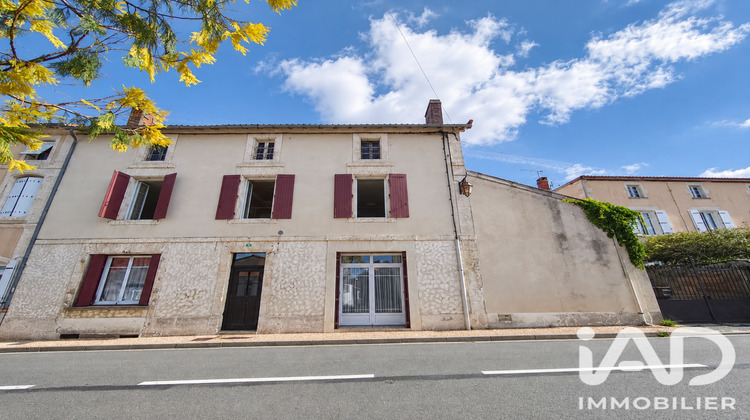Ma-Cabane - Vente Maison Saint-Laurent-de-Céris, 226 m²