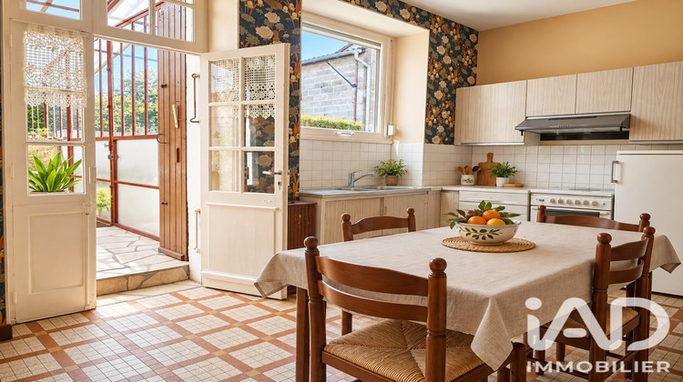Ma-Cabane - Vente Maison Saint-Laurent-de-Céris, 226 m²
