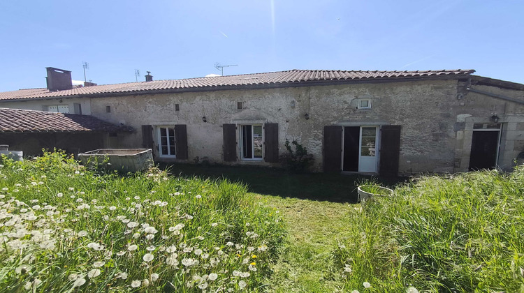 Ma-Cabane - Vente Maison Saint-Laurent-de-Céris, 200 m²