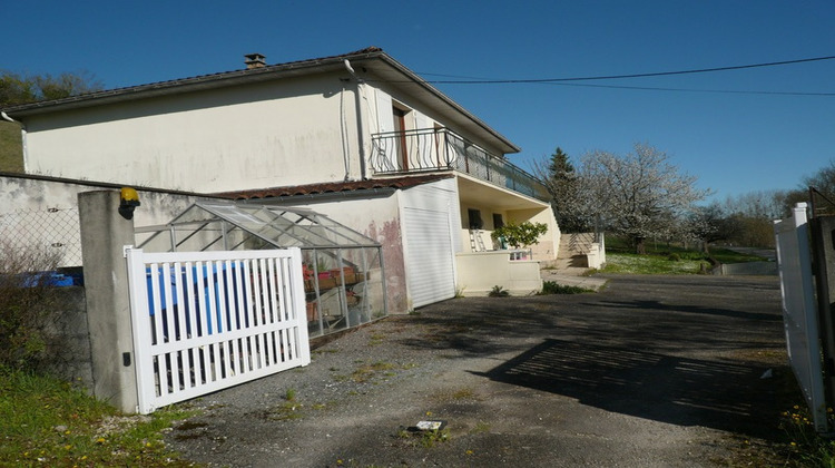 Ma-Cabane - Vente Maison SAINT LAURENT DE COGNAC, 87 m²