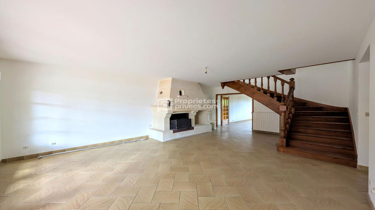 Ma-Cabane - Vente Maison SAINT LAURENT DE COGNAC, 140 m²