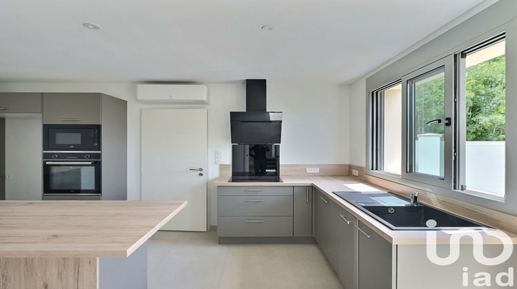 Ma-Cabane - Vente Maison Saint-Laurent-de-la-Prée, 165 m²