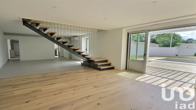 Ma-Cabane - Vente Maison Saint-Laurent-de-la-Prée, 165 m²