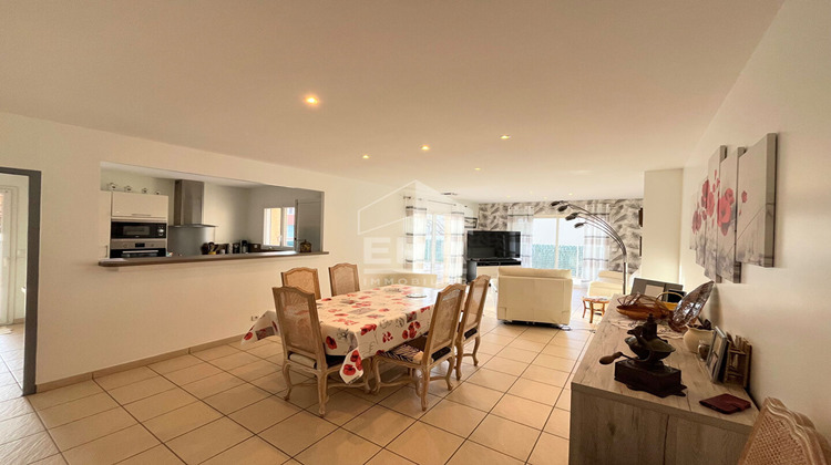 Ma-Cabane - Vente Maison SAINT-LAURENT-DE-LA-SALANQUE, 83 m²