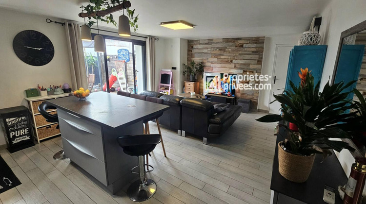 Ma-Cabane - Vente Maison SAINT LAURENT DE LA SALANQUE, 180 m²