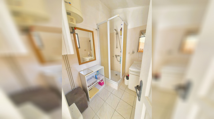 Ma-Cabane - Vente Maison SAINT-LAURENT-DE-LA-SALANQUE, 83 m²