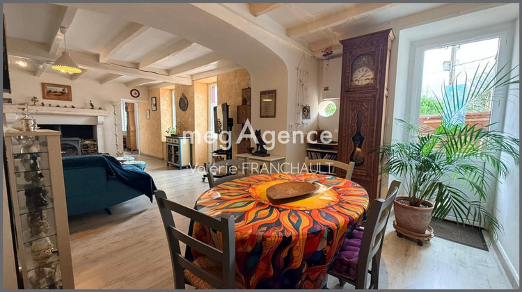 Ma-Cabane - Vente Maison SAINT LAURENT DE LA SALLE, 215 m²