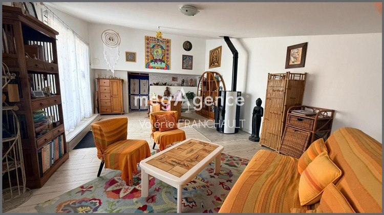 Ma-Cabane - Vente Maison SAINT LAURENT DE LA SALLE, 215 m²