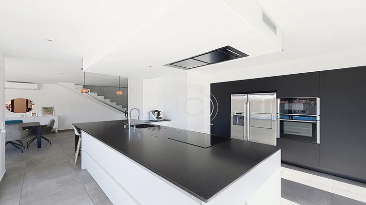 Ma-Cabane - Vente Maison SAINT-LAURENT-DE-MURE, 120 m²