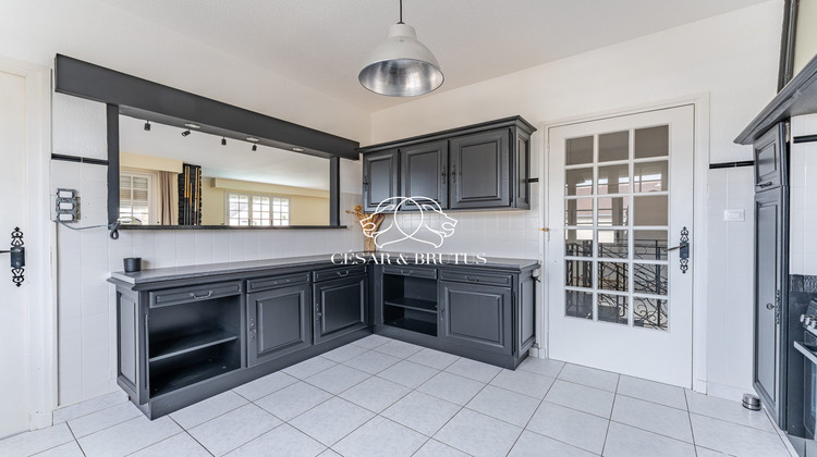 Ma-Cabane - Vente Maison Saint-Laurent-de-Mure, 350 m²