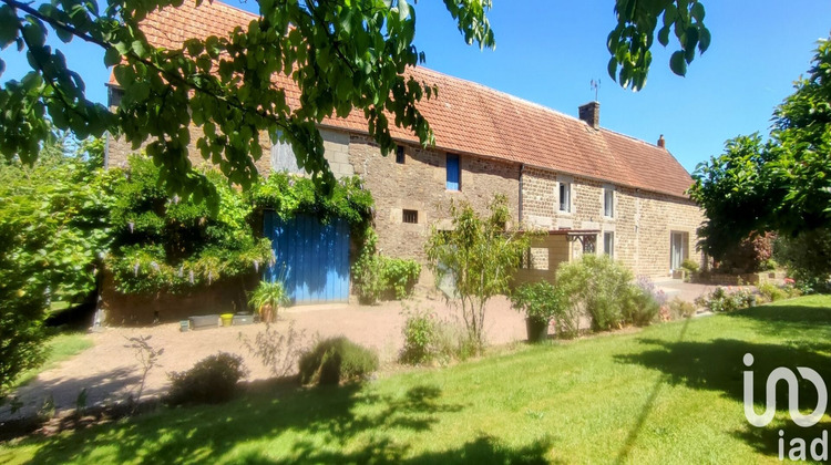 Ma-Cabane - Vente Maison Saint-Laurent-de-Terregatte, 170 m²