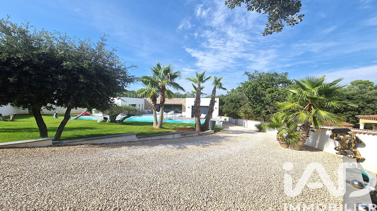 Ma-Cabane - Vente Maison Saint-Laurent-des-Arbres, 210 m²