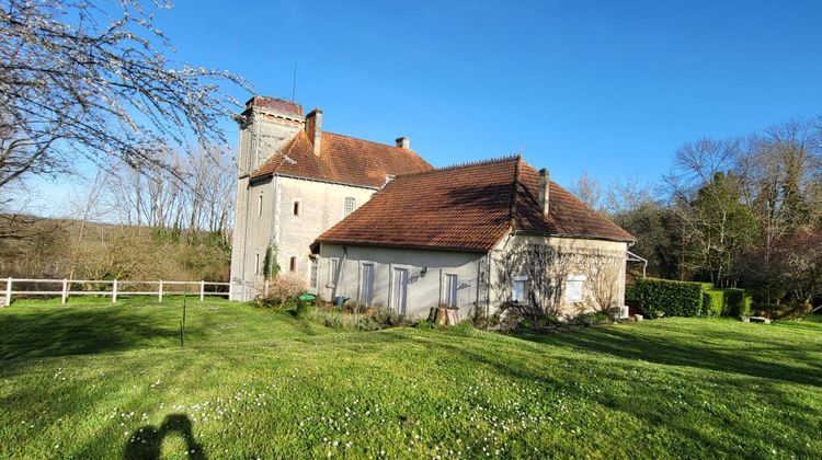 Ma-Cabane - Vente Maison SAINT LAURENT DES HOMMES, 415 m²