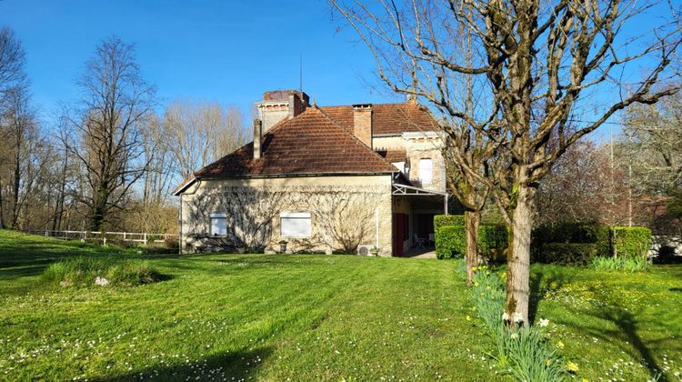 Ma-Cabane - Vente Maison SAINT LAURENT DES HOMMES, 415 m²