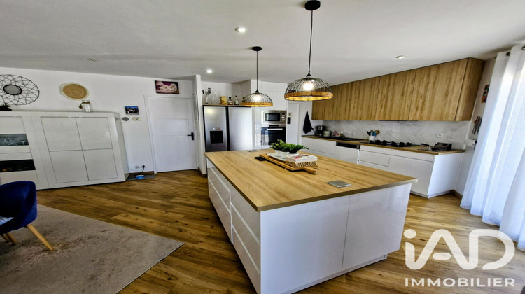 Ma-Cabane - Vente Maison Saint-Laurent-des-Vignes, 177 m²