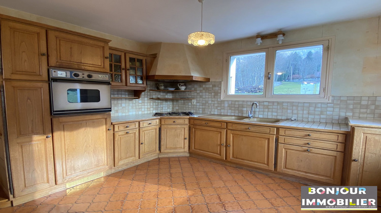 Ma-Cabane - Vente Maison Saint-Laurent-du-Pont, 187 m²