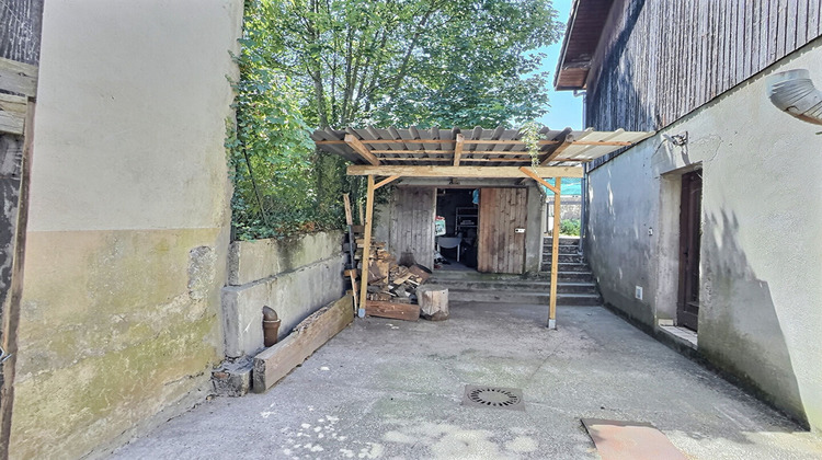 Ma-Cabane - Vente Maison SAINT-LAURENT-DU-PONT, 230 m²