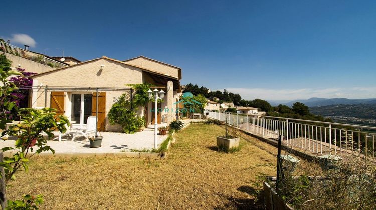 Ma-Cabane - Vente Maison Saint-Laurent-du-Var, 110 m²