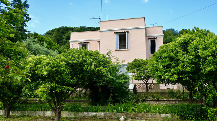 Ma-Cabane - Vente Maison Saint-Laurent-du-Var, 93 m²