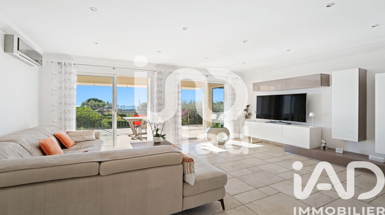 Ma-Cabane - Vente Maison Saint-Laurent-du-Var, 130 m²