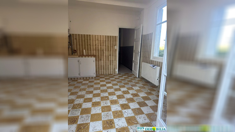 Ma-Cabane - Vente Maison Saint-Laurent-du-Var, 70 m²