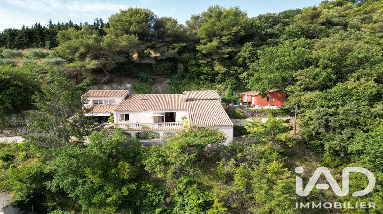 Ma-Cabane - Vente Maison Saint-Laurent-du-Var, 199 m²